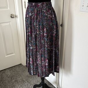 Pykettes Vintage 80s Paisley Pleated Midi Skirt